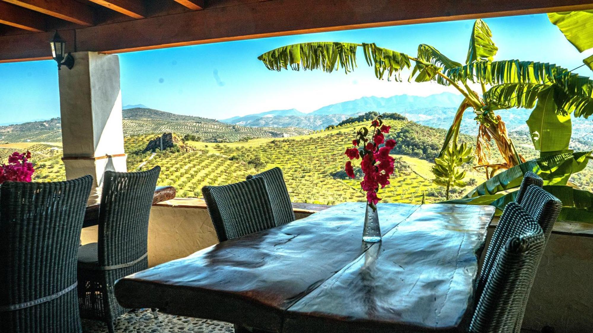 Rural Cottage, With Pool & Optional Private 6 Guests Jacuzzi Tolox Exterior foto