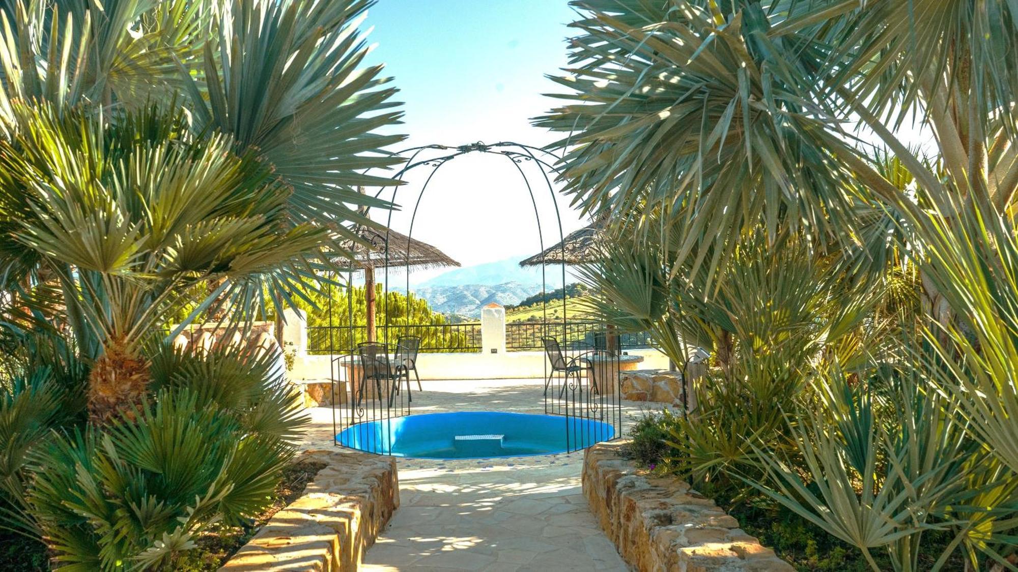Rural Cottage, With Pool & Optional Private 6 Guests Jacuzzi Tolox Exterior foto