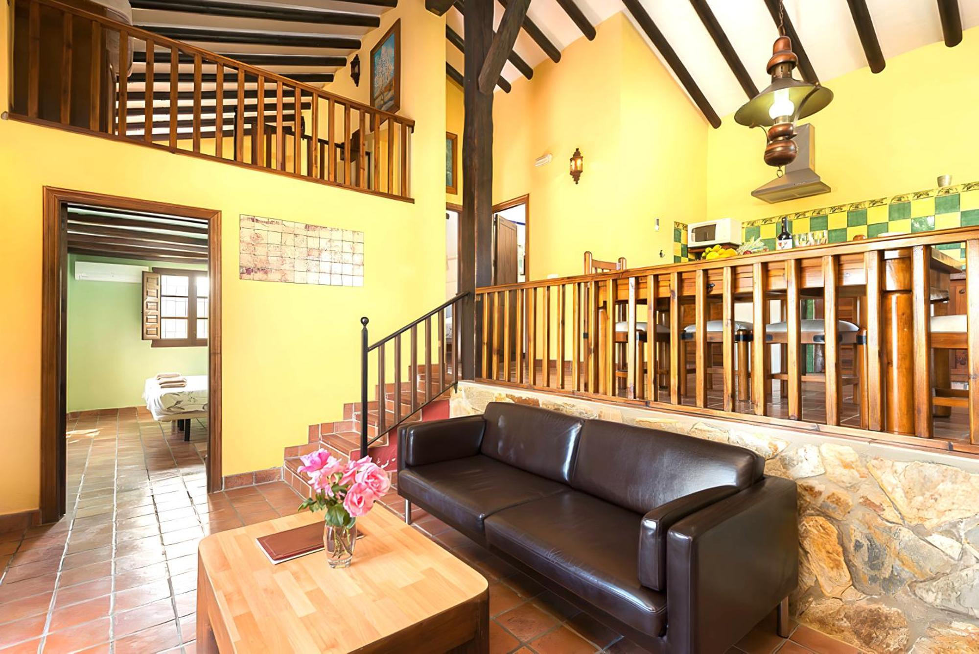 Rural Cottage, With Pool & Optional Private 6 Guests Jacuzzi Tolox Exterior foto