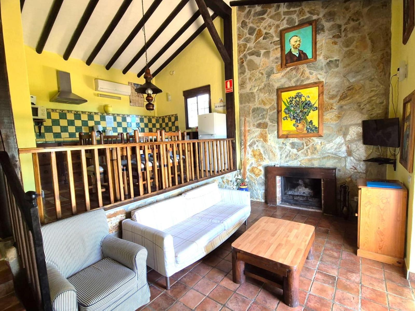 Rural Cottage, With Pool & Optional Private 6 Guests Jacuzzi Tolox Exterior foto